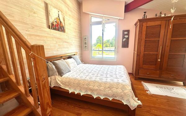 Maison à vendre    7 pièces •  Saint-Vincent-de-Tyrosse