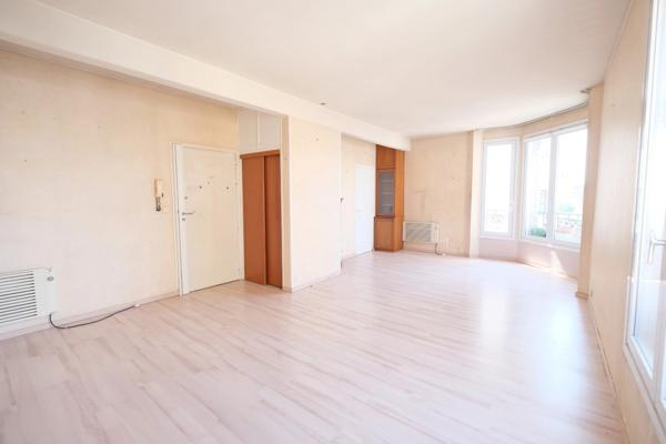 Appartement 4 pièces - Triple exposition Sud Est Ouest