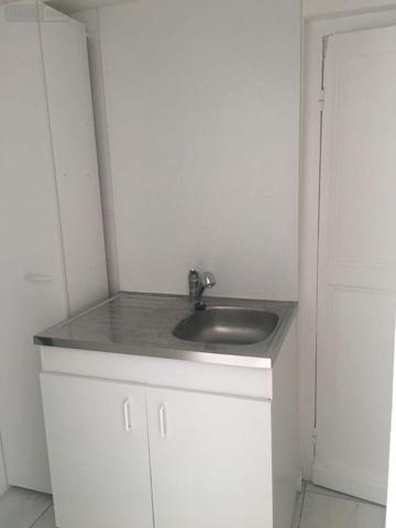 Local commercial à louer à Buzançais dans l'Indre (36500), ref : Location BUZANCAIS