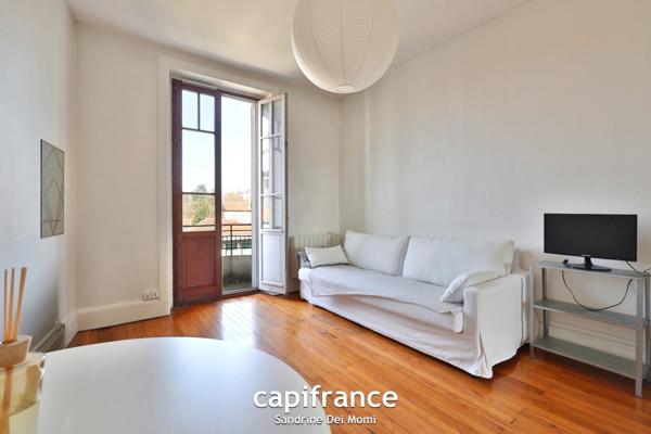 TASSIN LA DEMI-LUNE - APPARTEMENT T2 DE 45 M² avec cave