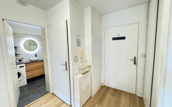 Appartement à vendre    2 pièces • 47 m2 Mérignac