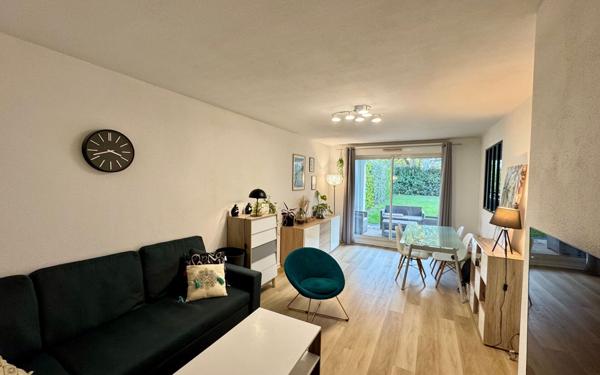 Appartement à vendre    2 pièces • 47 m2 Mérignac