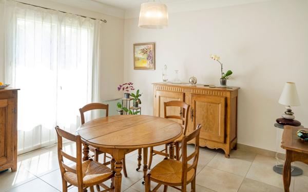 Maison à vendre    5 pièces •  Arbonne