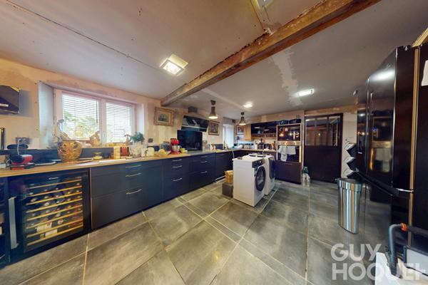 Maison de campagne à rénover avec 1,3 ha
