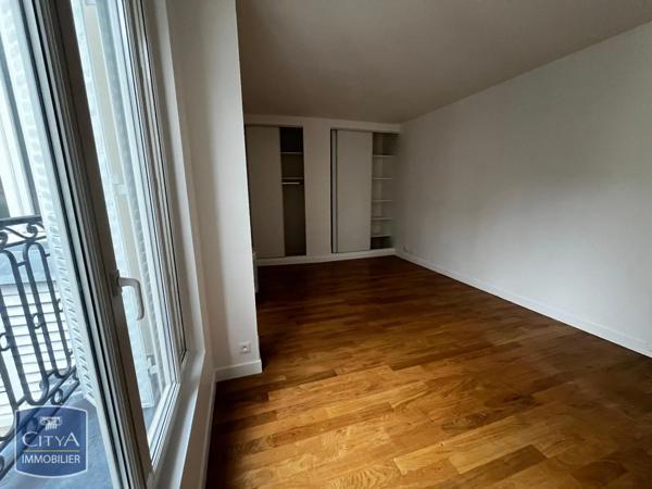 Appartement à louer 1 pièce 32.28m²