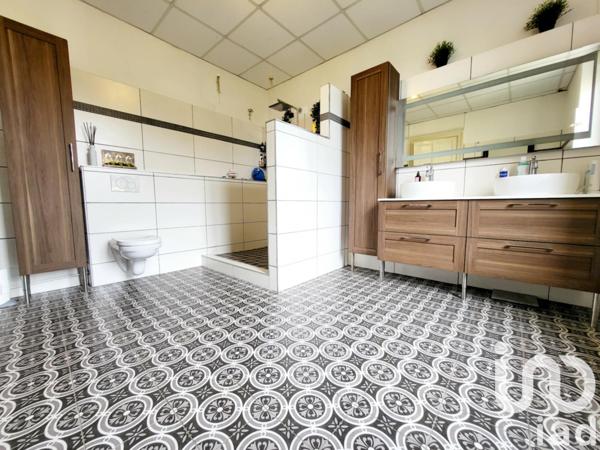 Maison à vendre 10 pièces 210 m² Longwy