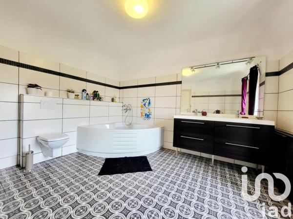 Maison à vendre 10 pièces 210 m² Longwy