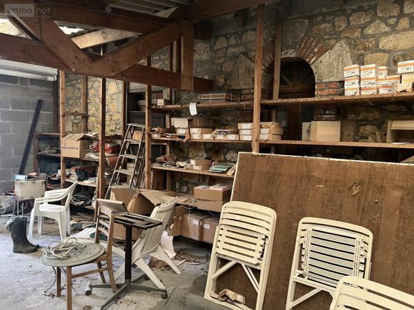 Immeuble à vendre à Guingamp dans les Côtes-d'Armor (22200), ref : 22064-1304