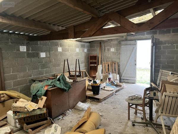 Immeuble à vendre à Guingamp dans les Côtes-d'Armor (22200), ref : 22064-1304