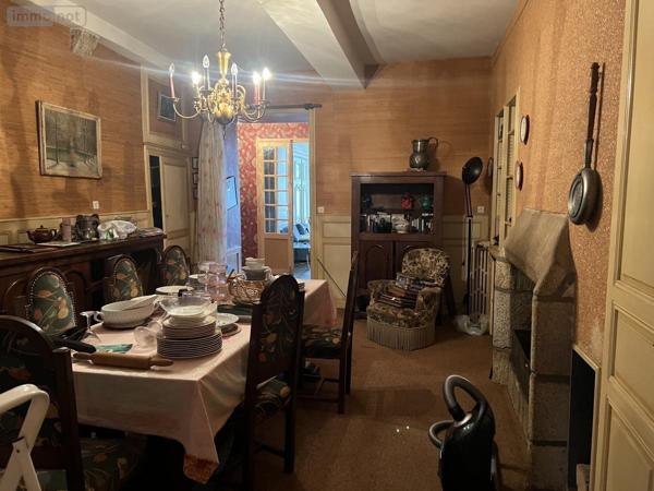 Immeuble à vendre à Guingamp dans les Côtes-d'Armor (22200), ref : 22064-1304
