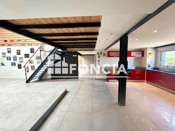 À vendre Maison 7 pièces 230 m² - Poitiers 86000