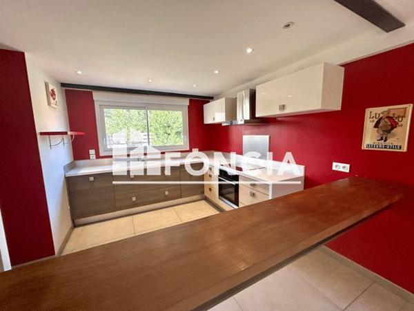 À vendre Maison 7 pièces 230 m² - Poitiers 86000