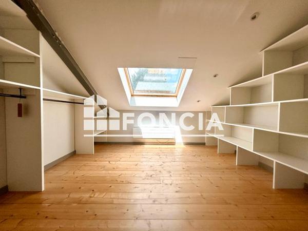 À vendre Maison 7 pièces 230 m² - Poitiers 86000