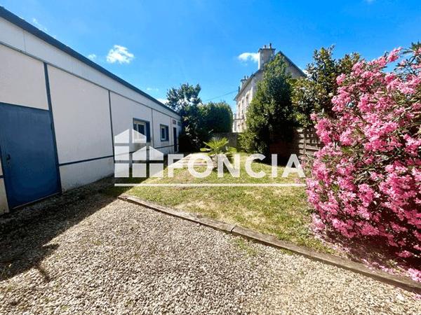 À vendre Maison 7 pièces 230 m² - Poitiers 86000