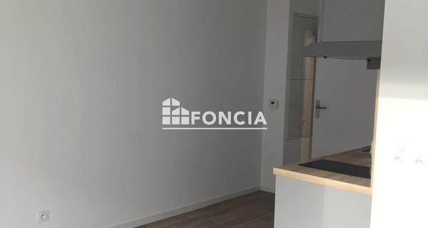 À vendre Studio 26.84 m² - La Roche-sur-yon 85000