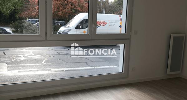 À vendre Studio 26.84 m² - La Roche-sur-yon 85000
