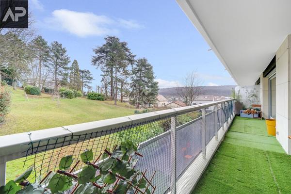 SEVRES RIVE DROITE - APPARTEMENT DE STANDING €799 000 ** - Référence 600-S