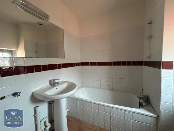 Appartement à louer 2 pièces 40.29m² Béziers (34500)
