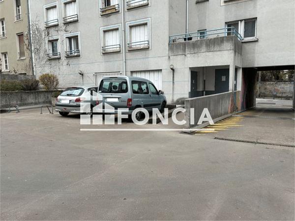 Location Parking - 75 RUE NICOLAS CHORIER Grenoble 38000