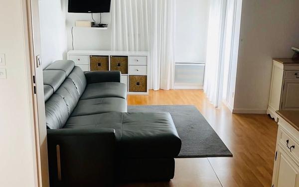 Appartement à vendre    3 pièces • 54 m2 Garges-lès-Gonesse