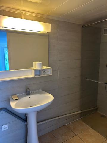 Appartement type 2 CABRIES (13480)