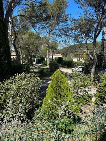 Appartement type 2 CABRIES (13480)