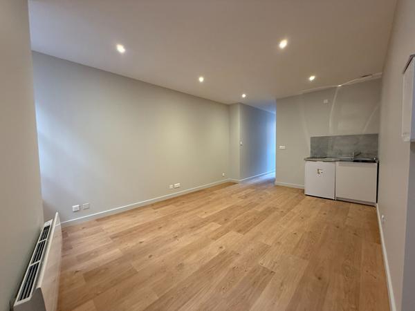 À louer Studio refait à neuf 7 rue Penavayre, Rodez