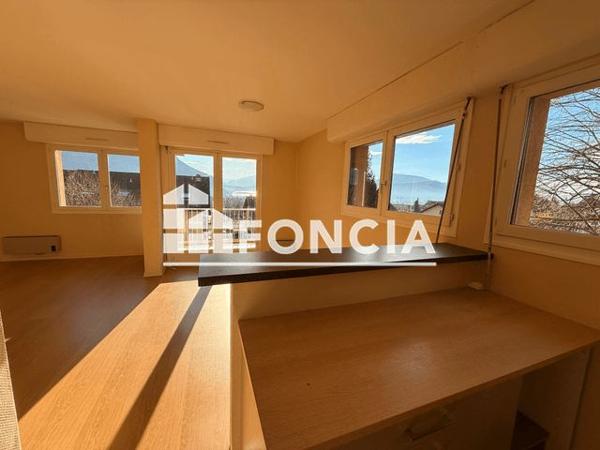 Location Appartement 2 pièces 61.53 m² - 23 RUE DU LACHAT Annecy Le Vieux 74940