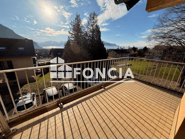 Location Appartement 2 pièces 61.53 m² - 23 RUE DU LACHAT Annecy Le Vieux 74940