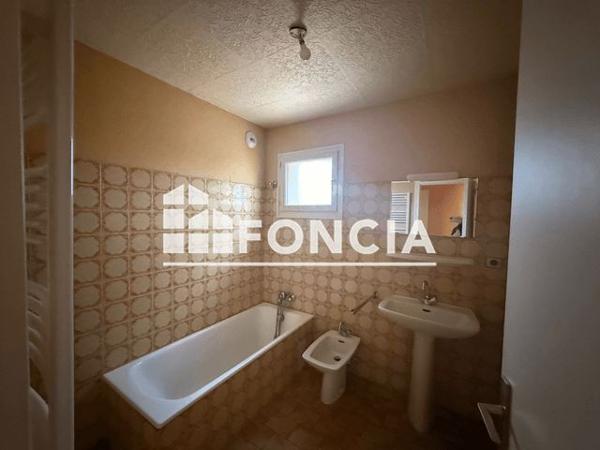 Location Appartement 2 pièces 61.53 m² - 23 RUE DU LACHAT Annecy Le Vieux 74940