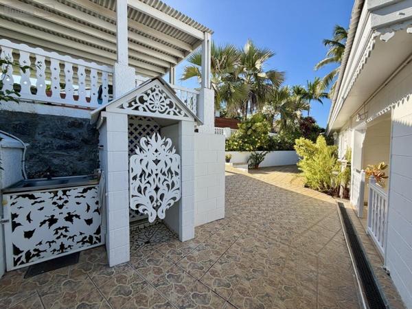 Maison à vendre à Saint-Paul à la Réunion (97434), ref : 97409-297