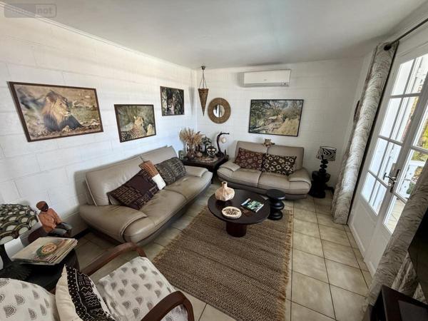 Maison à vendre à Saint-Paul à la Réunion (97434), ref : 97409-297