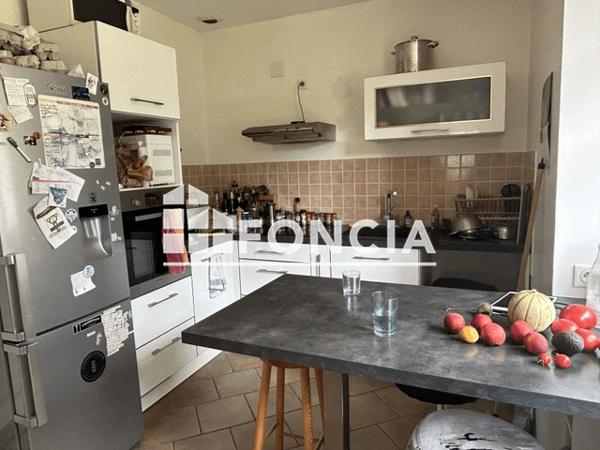 Location Maison 4 pièces 105 m² - 9 IMPASSE PORT LATEAU Niort Saint Liguaire 79000