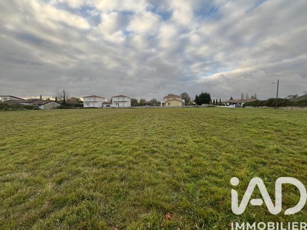 Terrain à vendre 806 m² Vacquiers