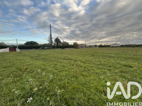 Terrain à vendre 806 m² Vacquiers