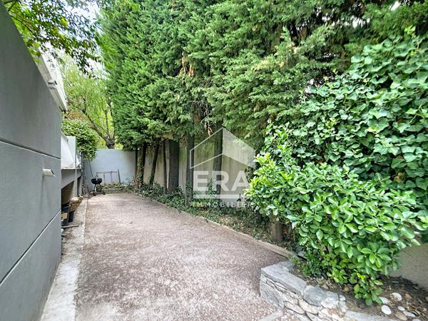 A VENDRE MARSEILLE 13009 APPARTEMENT 5pièces 179 m2 - JARDIN, PISCINE+CAVE +GARAGE-QUARTIER DU CABOT