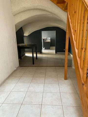 Maison à vendre    3 pièces •  Aspiran