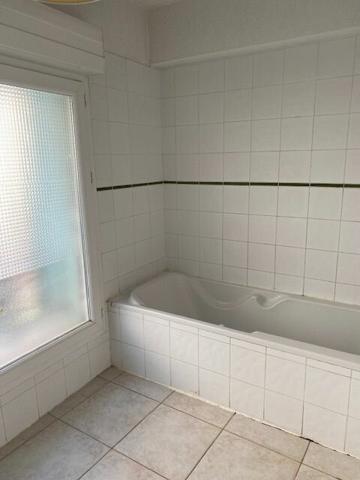 Maison à vendre    3 pièces •  Aspiran