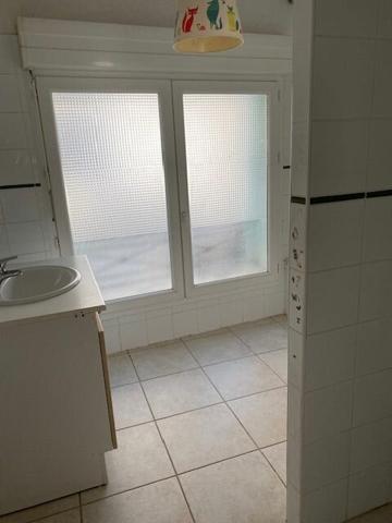 Maison à vendre    3 pièces •  Aspiran