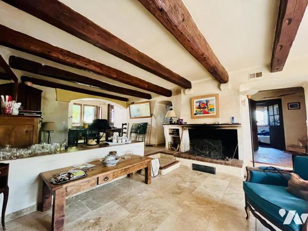 Propriété atypique + dépendance à Puget Ville 