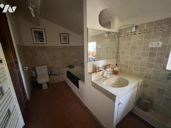 Propriété atypique + dépendance à Puget Ville 