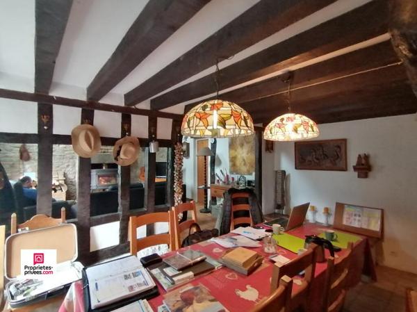 RANES (61) Longère Normande à colombages ( vendue entièrement meublée et équipée), 135 m2 environ, 6 pièces, 3 (possible 4) chambres, PRIX  241 500 , honoraires 5% inclus à la charge de l'acquéreur soit 230 000 hors honoraires