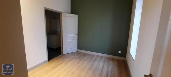 Appartement à louer 2 pièces 42m² Fontainebleau (77300)