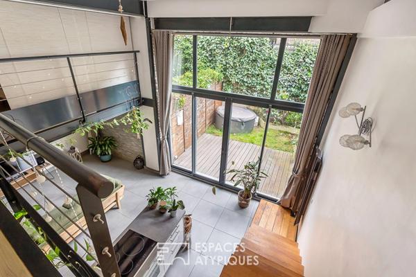 Loft avec terrasse dans un ancien atelier