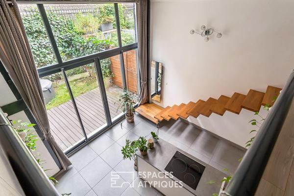Loft avec terrasse dans un ancien atelier