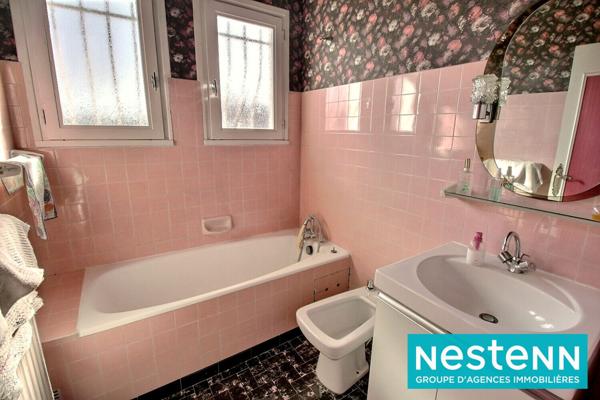 Grand large, Beau potentiel, sejour lumineux, secteur prisé, , sous sol complet, puits