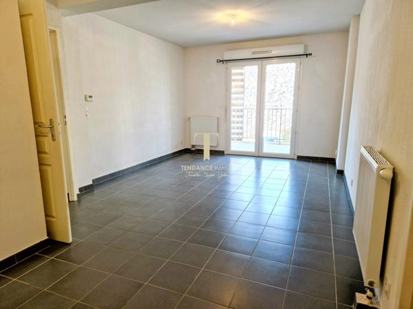 Appartement T2 46m². Terrasse - 2 places de parking