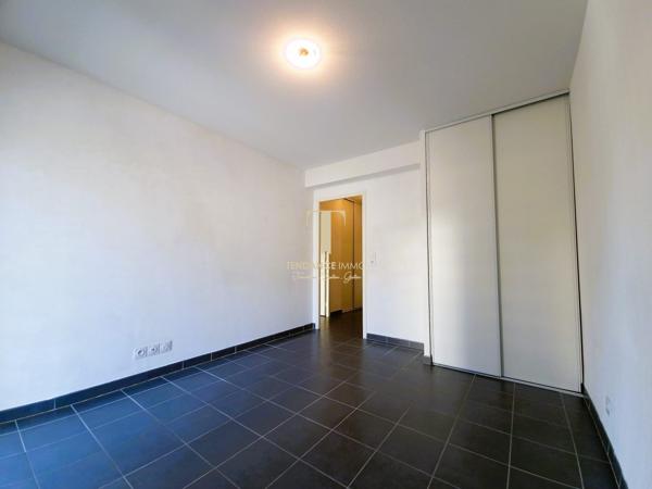 Appartement T2 46m². Terrasse - 2 places de parking