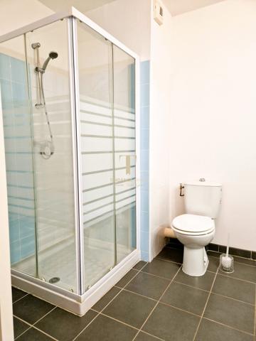 Appartement T2 46m². Terrasse - 2 places de parking