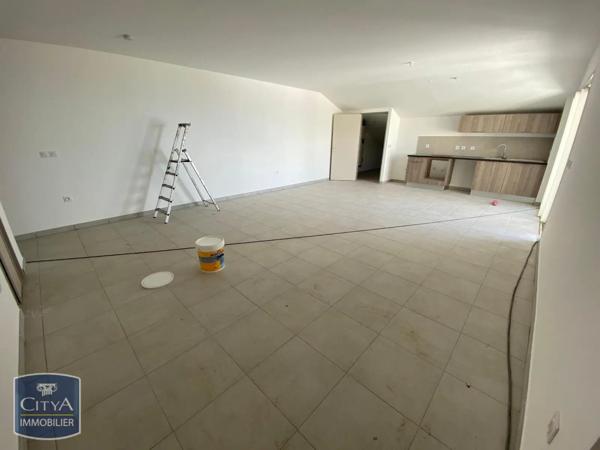 Appartement à louer 4 pièces 110.11m²